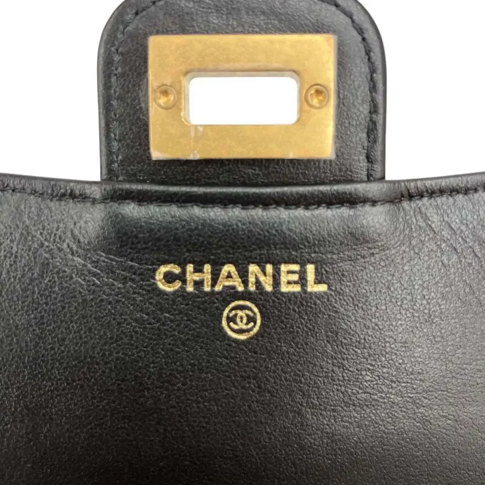 CHANEL Black Wallet